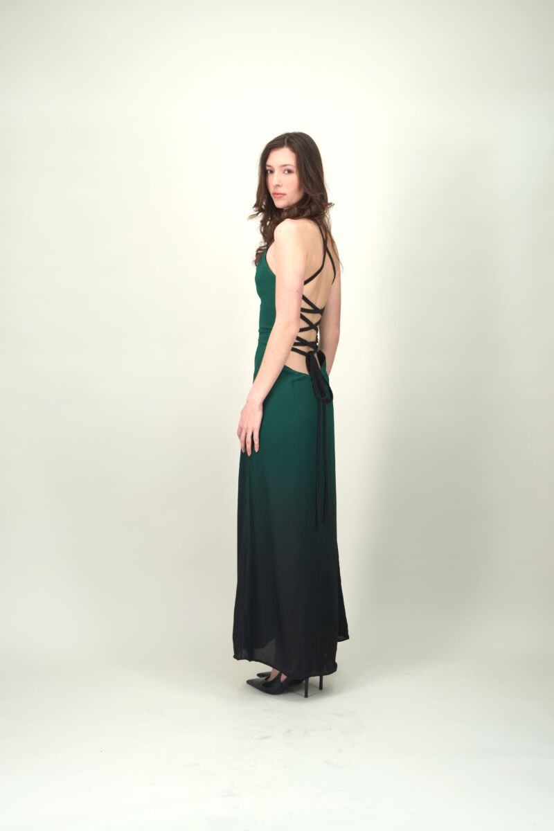 vitrine-lola-garing-profil
