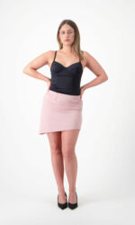 jupe-rose-legere-coupe-en-biais